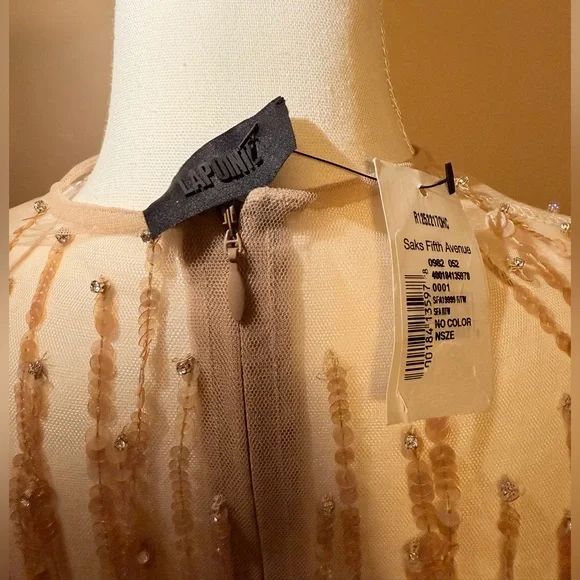 Elegant Gold Sequin Crop Top - Picture 13 of 13